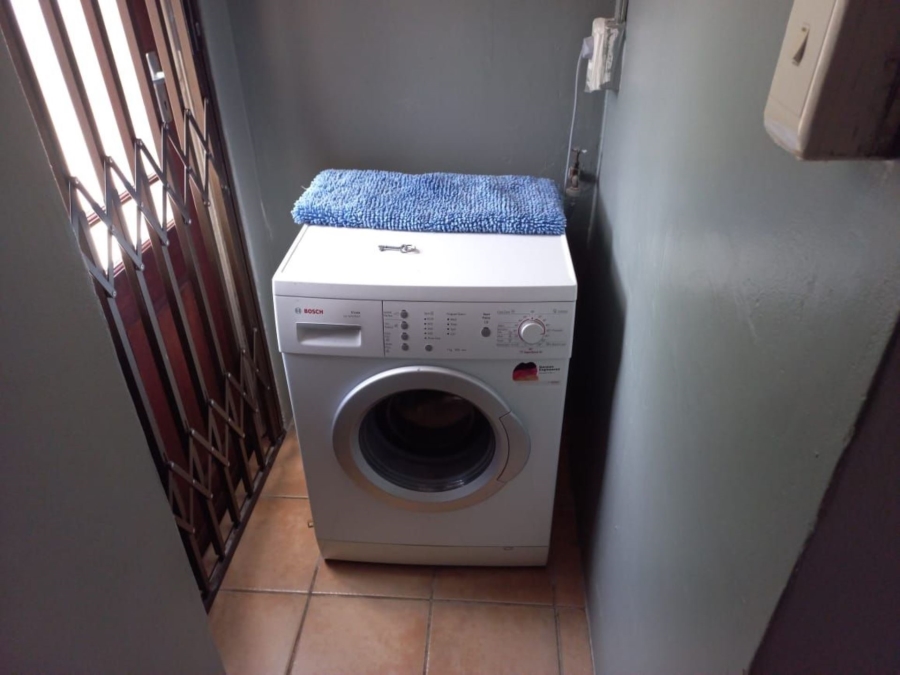 To Let 0 Bedroom Property for Rent in Summerstrand Eastern Cape